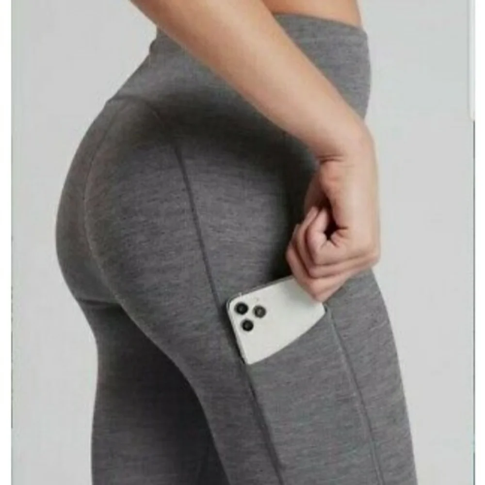 Athleta Sz XS Ultimate Stash Pocket Capri Gray - Picture 3 of 15